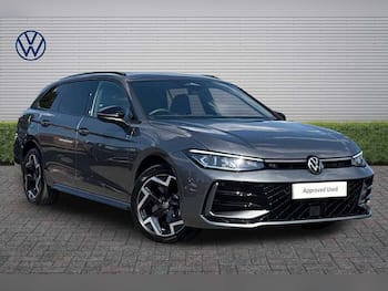Used Volkswagen Passat 2025 for sale - 79713646: Photo