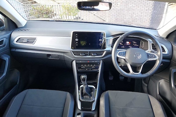 Used Volkswagen T-Roc 2024 for sale - 76110610: Photo 8