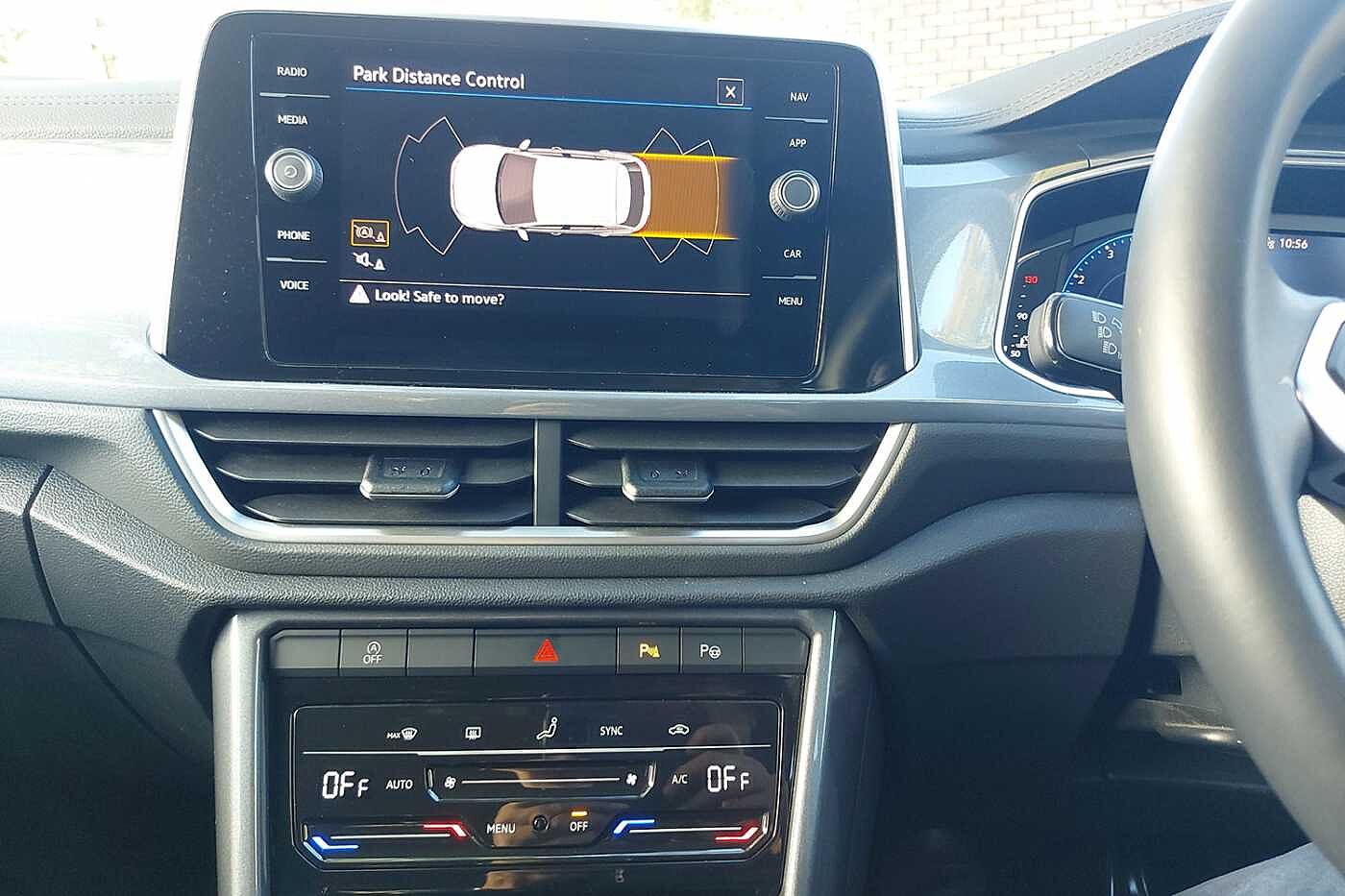 Used Volkswagen T-Roc 2024 for sale - 76110610: Photo 9