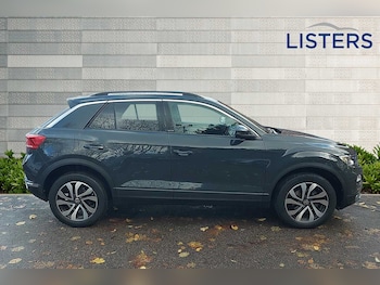 Used Volkswagen T-Roc 2021 for sale - 76419833: Photo