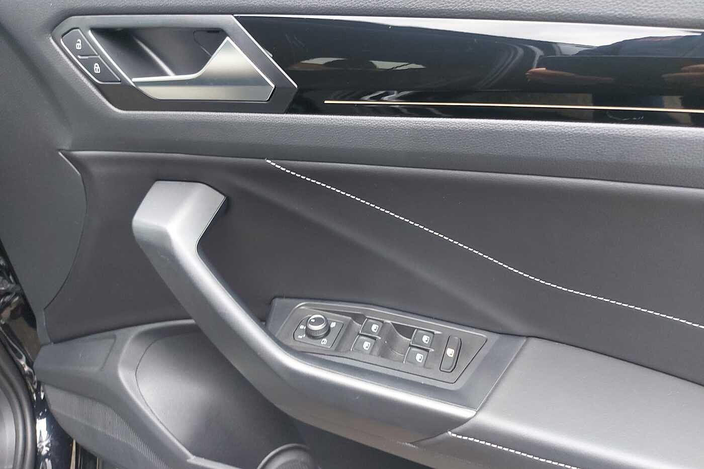 Used Volkswagen T-Roc 2025 for sale - 76241325: Photo 18