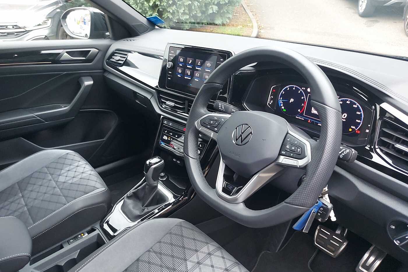 Used Volkswagen T-Roc 2025 for sale - 76241325: Photo 6