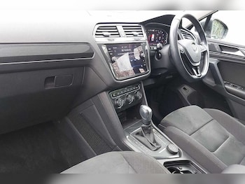 Used Volkswagen Tiguan 2020 for sale - 76458574: Photo