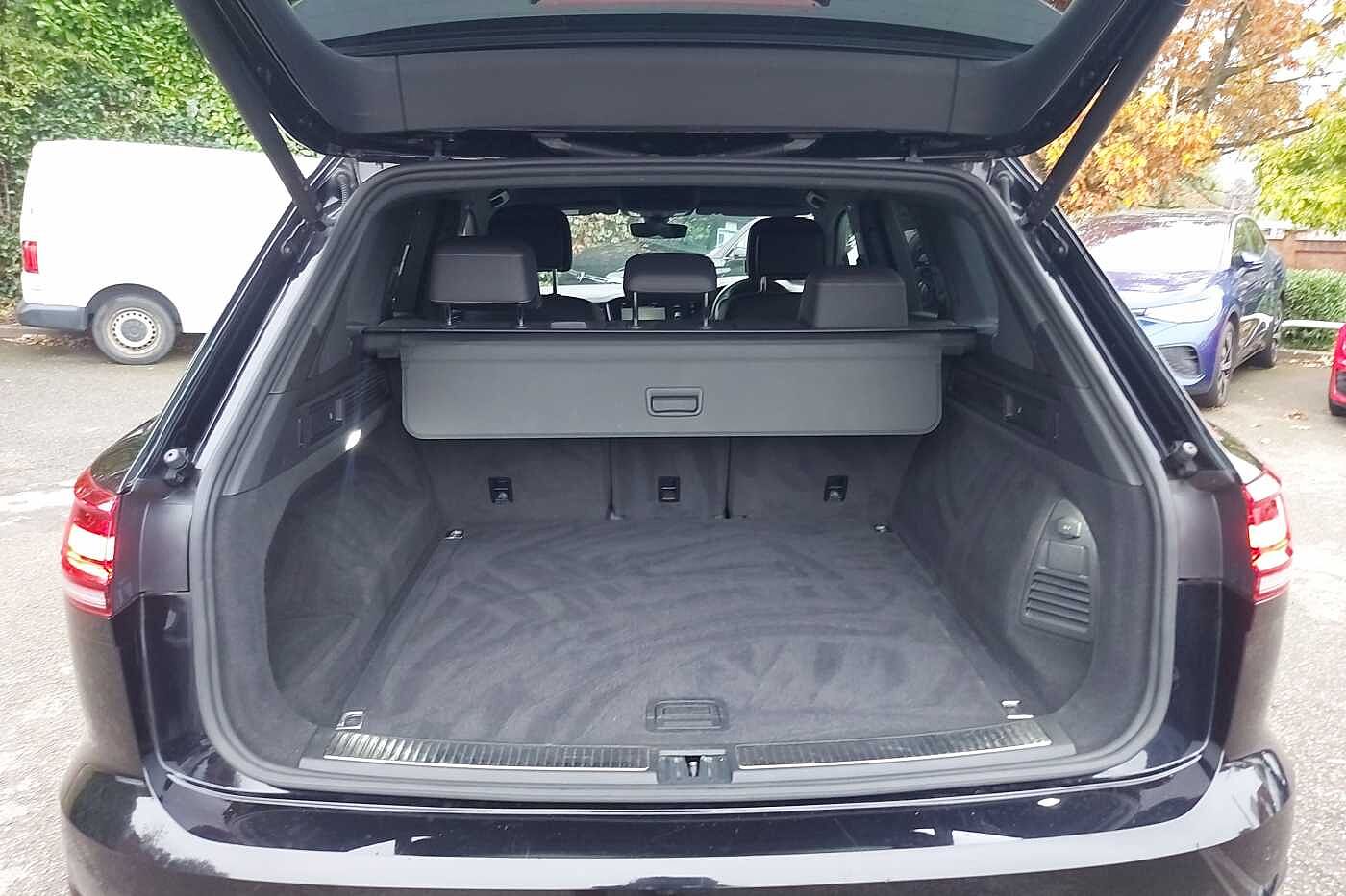 Used Volkswagen Touareg 2021 for sale - 76139674: Photo 12