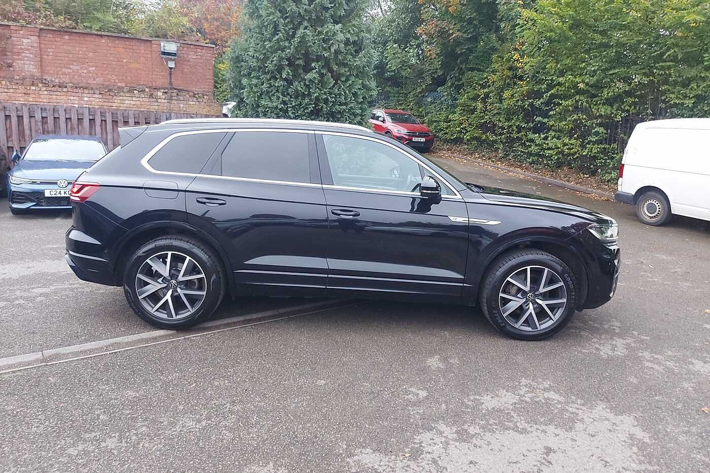Used Volkswagen Touareg 2021 for sale - 76139674: Photo 4