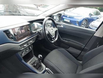 Used Volkswagen Polo 2021 for sale - 75432341: Photo