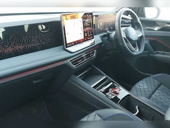 Used Volkswagen Tiguan 2025 for sale - 76500920: Photo