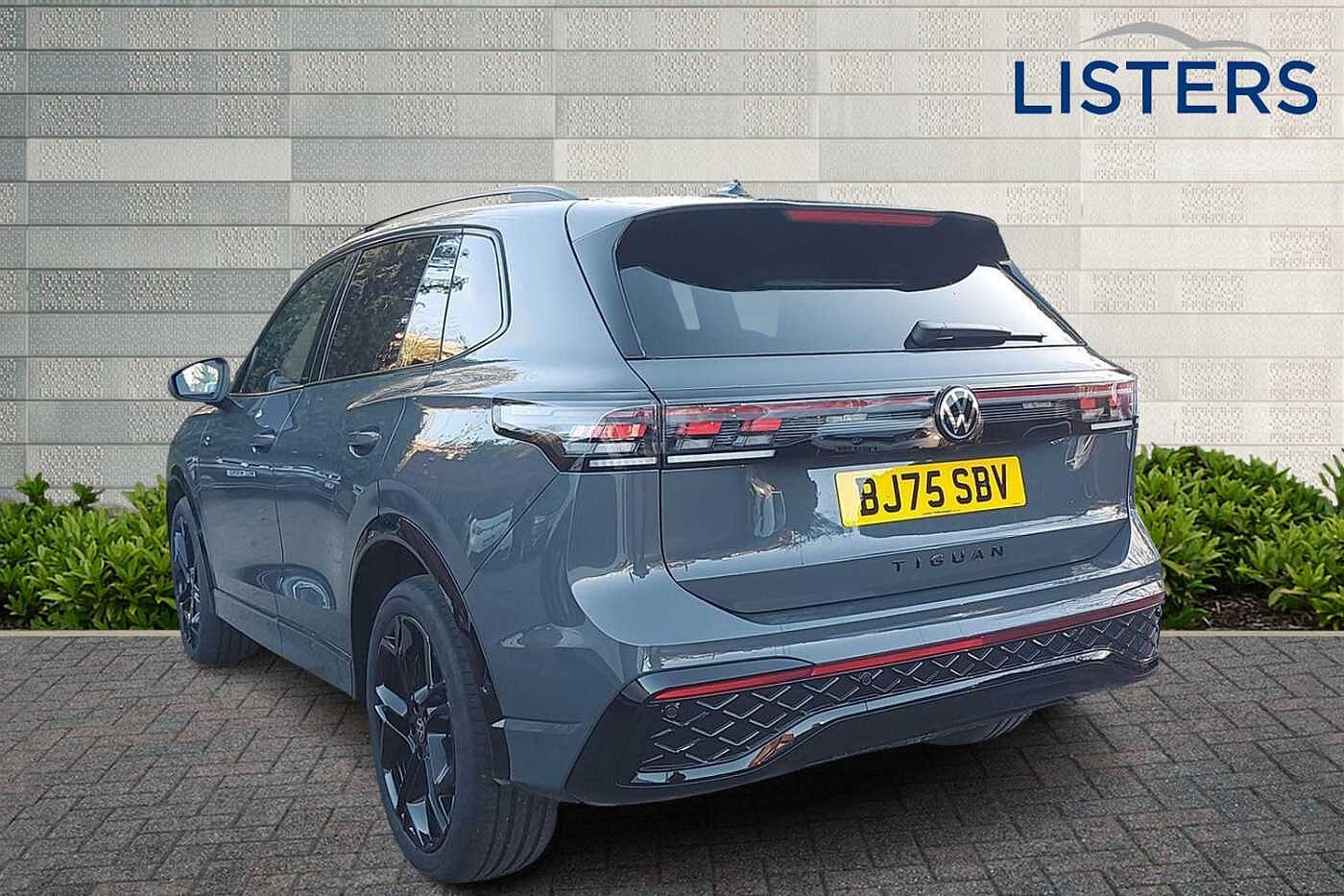 Used Volkswagen Tiguan 2025 for sale - 76500920: Photo 3
