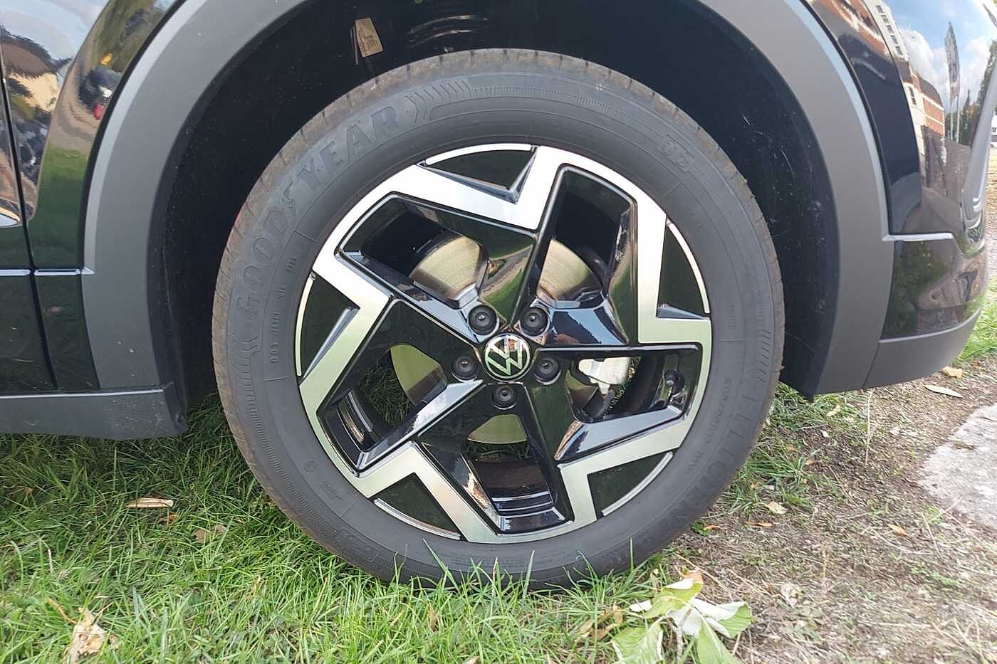 Used Volkswagen T-Cross 2025 for sale - 76110521: Photo 5