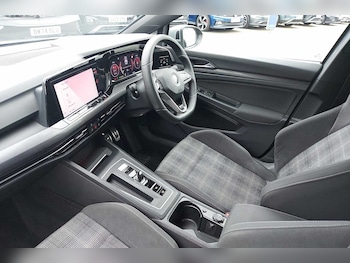 Used Volkswagen Golf 2022 for sale - 75432336: Photo