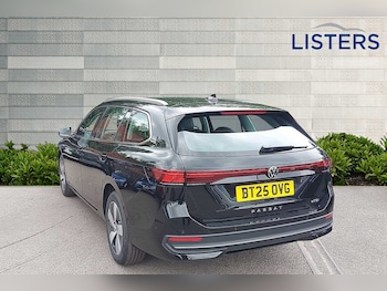Used Volkswagen Passat 2025 for sale - 76110625: Photo