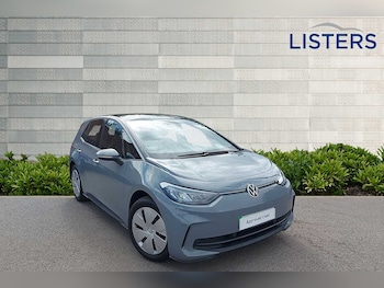 2025 (25) - 125kW Essential Pure 52kWh 5dr Auto