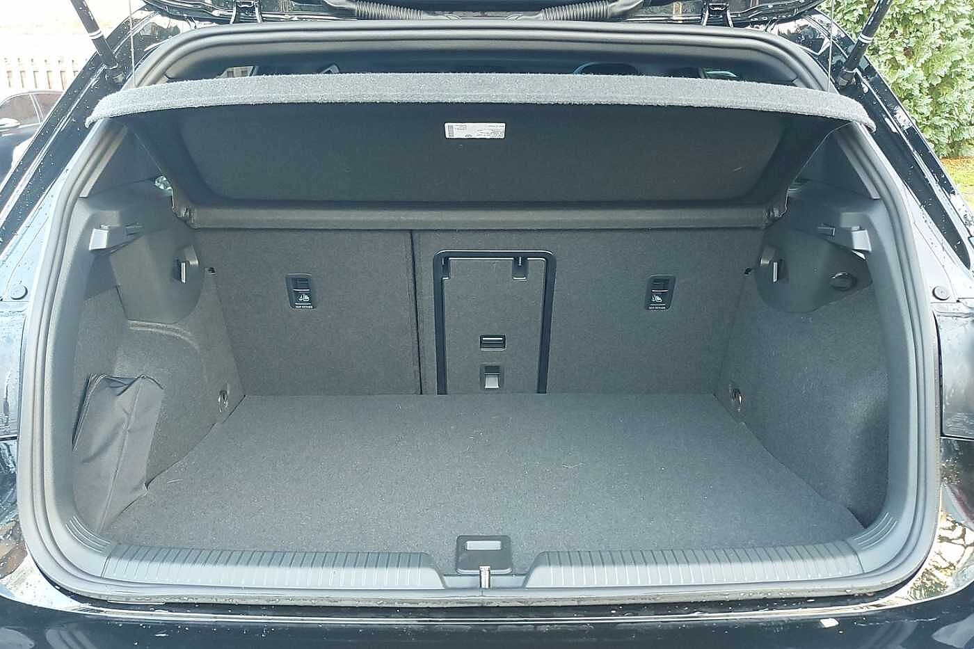 Used Volkswagen Golf 2025 for sale - 77307136: Photo 11