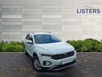 Used Volkswagen T-Roc 2023 for sale - 76458618: Photo