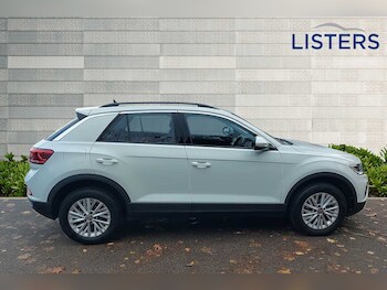 Used Volkswagen T-Roc 2023 for sale - 76458618: Photo