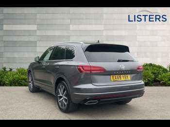 Used Volkswagen Touareg 2019 for sale - 74655174: Photo