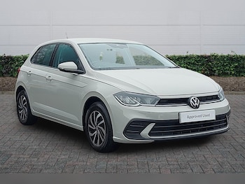 2024 (24) - 1.0 TSI Life 5dr