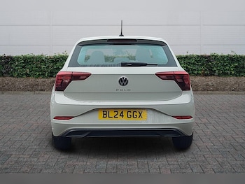 Used Volkswagen Polo 2024 for sale - 77725172: Photo