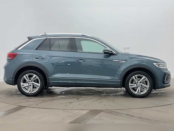 Used Volkswagen T-Roc 2025 for sale - 79050748: Photo