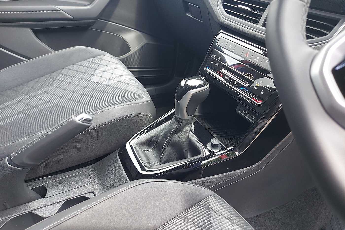 Used Volkswagen T-Cross 2025 for sale - 76110759: Photo 10