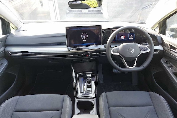 Used Volkswagen Golf 2025 for sale - 76110697: Photo 8