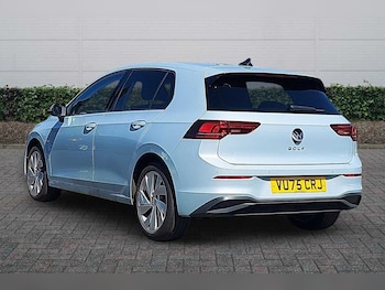 Used Volkswagen Golf 2025 for sale - 79035052: Photo