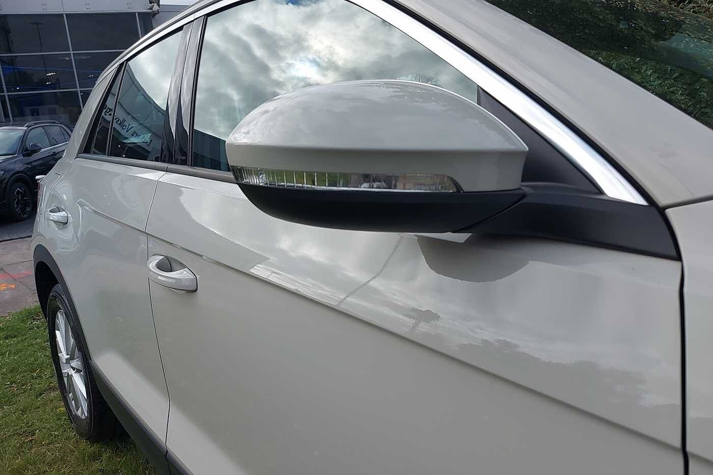 Used Volkswagen T-Roc 2023 for sale - 77613754: Photo 18