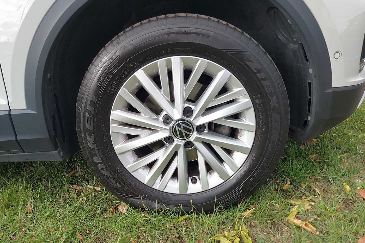 Used Volkswagen T-Roc 2023 for sale - 77613754: Photo 5