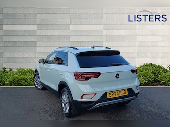 Used Volkswagen T-Roc 2025 for sale - 75259050: Photo