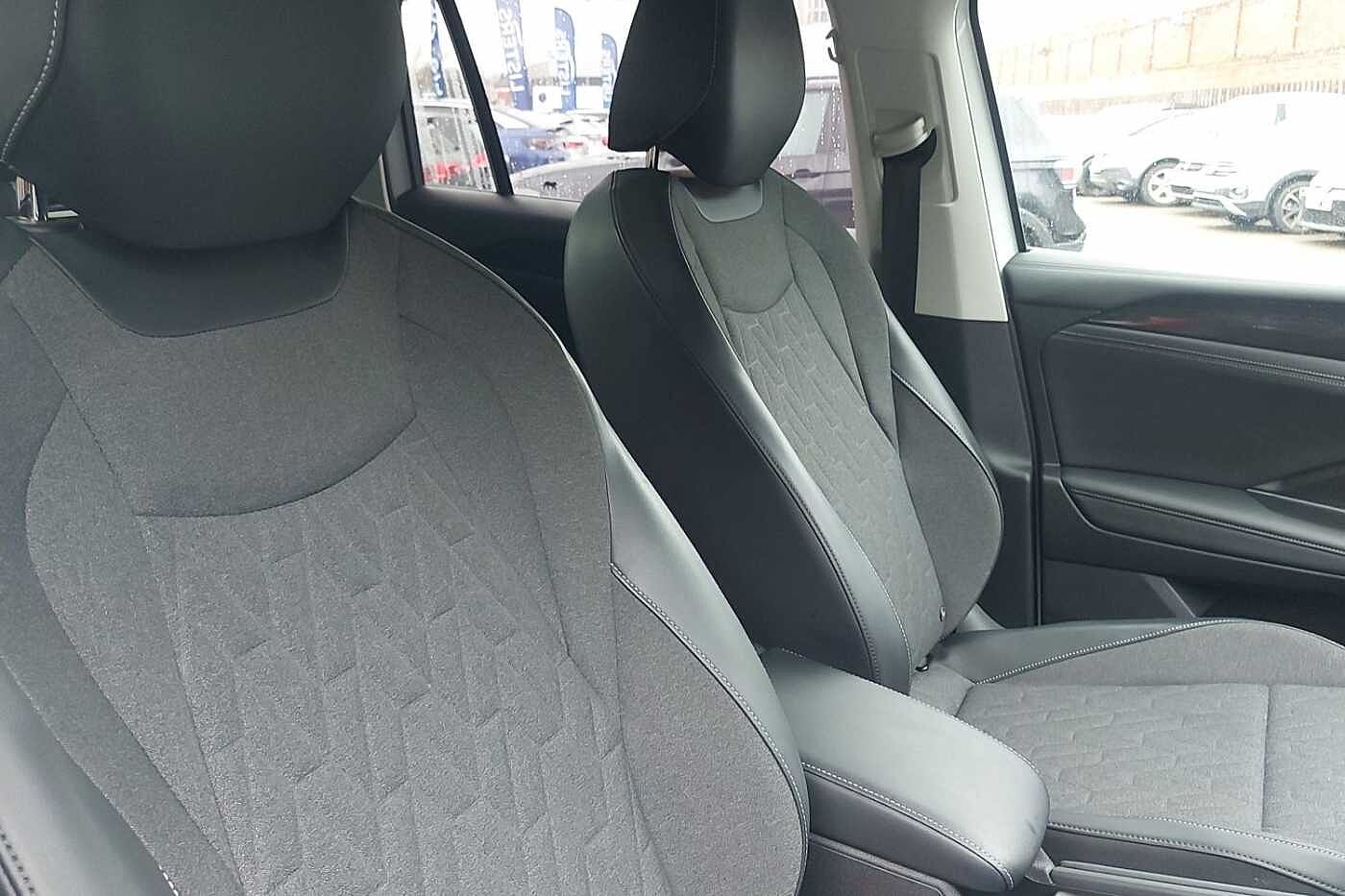 Used Volkswagen Tiguan 2024 for sale - 77388421: Photo 18