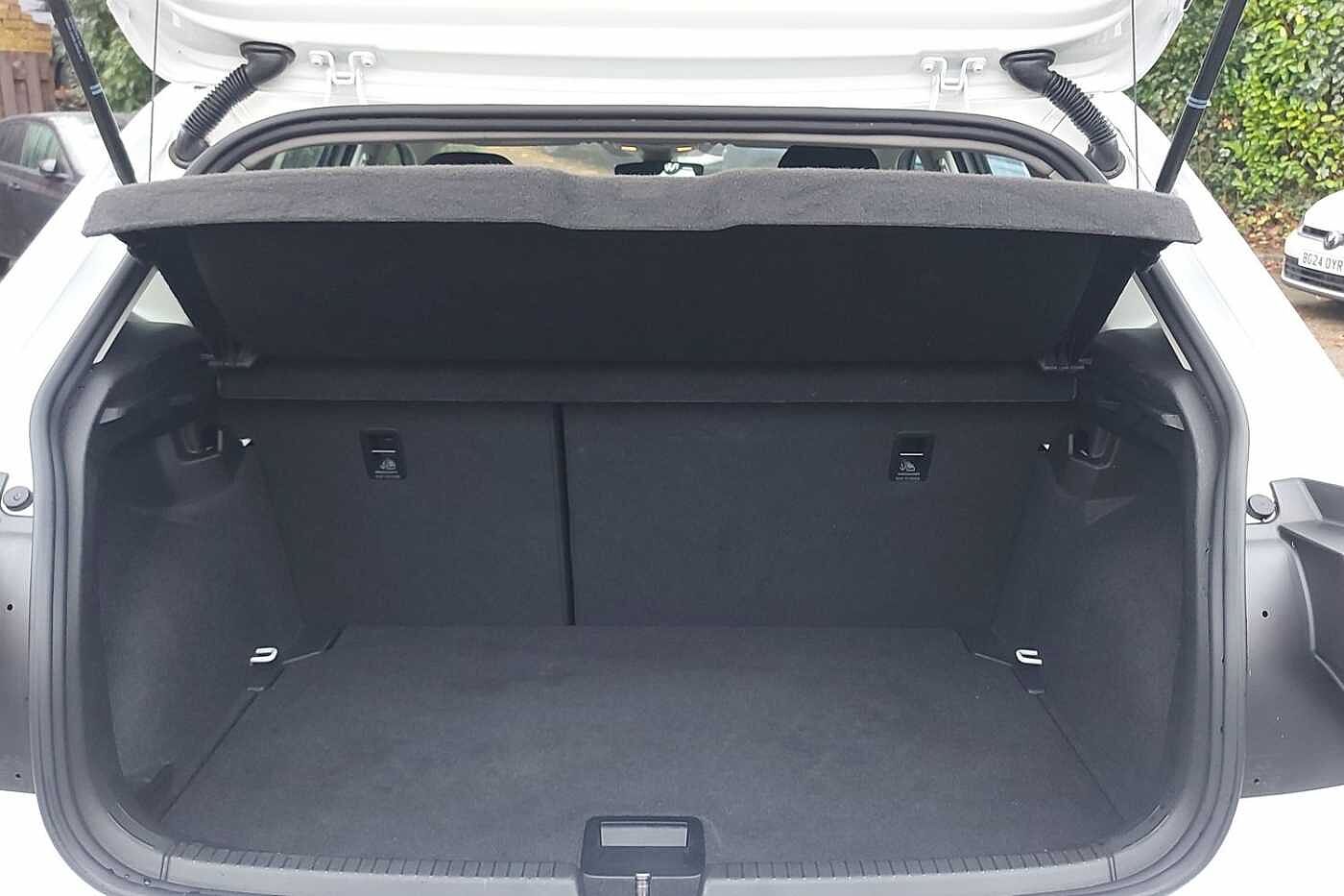 Used Volkswagen Polo 2023 for sale - 76523246: Photo 11