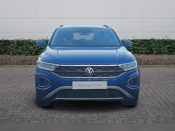 Used Volkswagen T-Roc 2025 for sale - 76837752: Photo