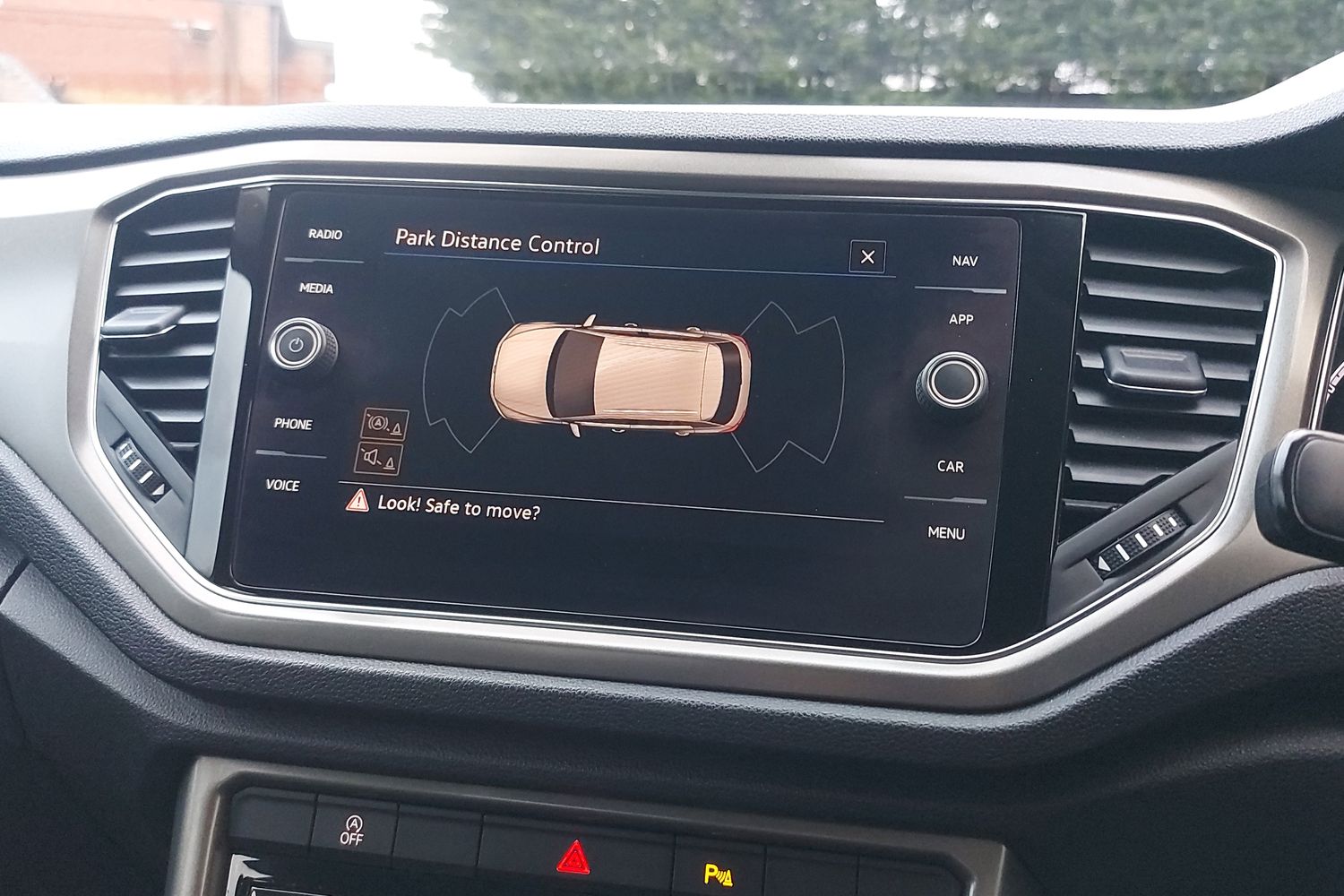 Used Volkswagen T-Roc 2021 for sale - 77512198: Photo 11