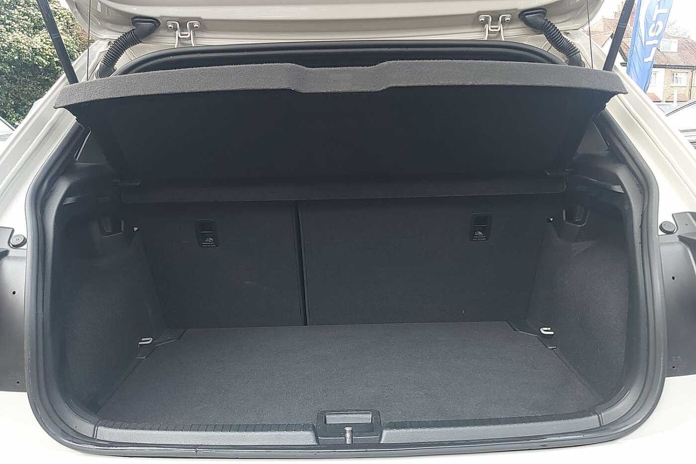 Used Volkswagen Polo 2023 for sale - 77427517: Photo 11