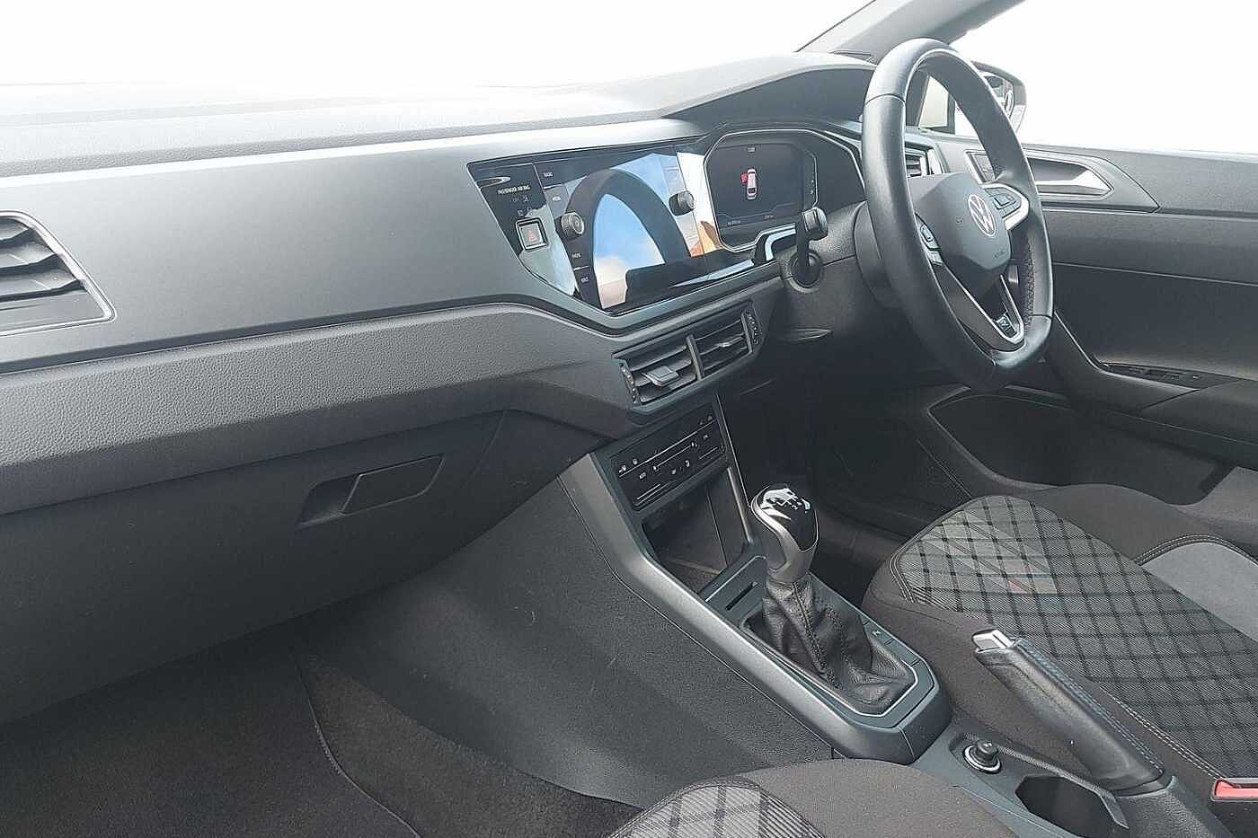 Used Volkswagen Polo 2023 for sale - 77427517: Photo 2