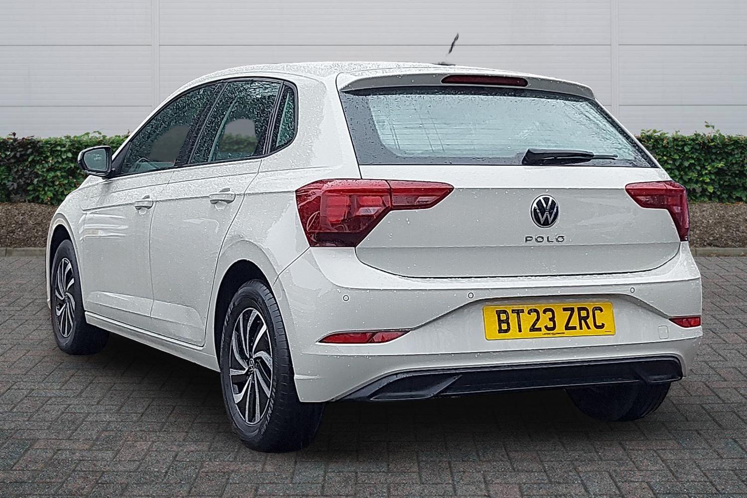 Used Volkswagen Polo 2023 for sale - 77599823: Photo 2