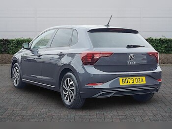 Used Volkswagen Polo 2023 for sale - 78117320: Photo