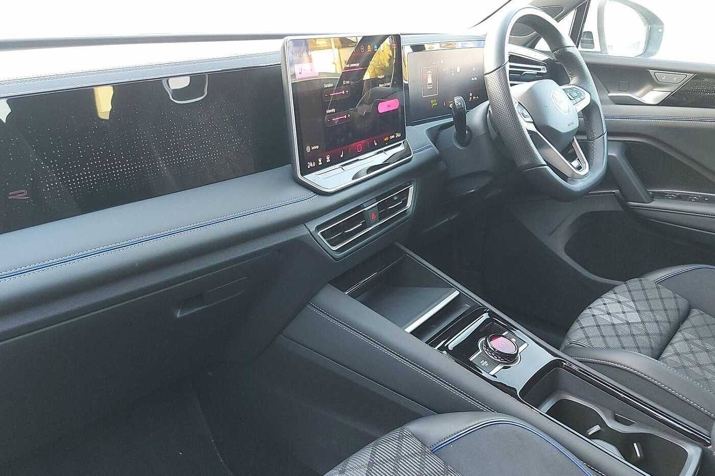 Used Volkswagen Tiguan 2024 for sale - 77060105: Photo 2