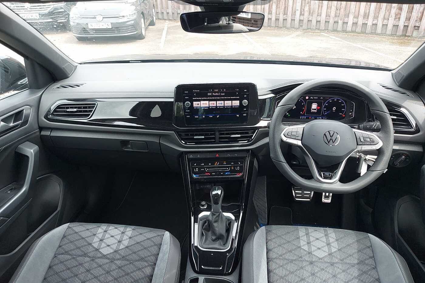 Used Volkswagen T-Roc 2025 for sale - 76111056: Photo 9