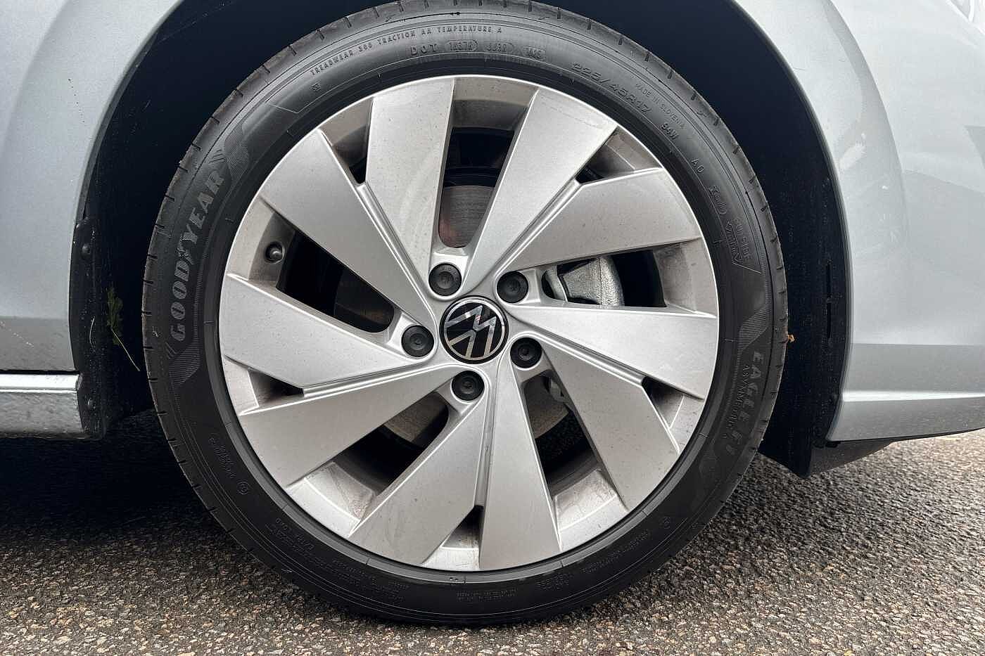 Used Volkswagen Golf 2025 for sale - 77177189: Photo 5