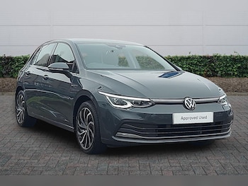 Used Volkswagen Golf 2023 for sale - 77739416: Photo