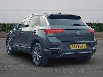 Used Volkswagen T-Roc 2018 for sale - 78008486: Photo