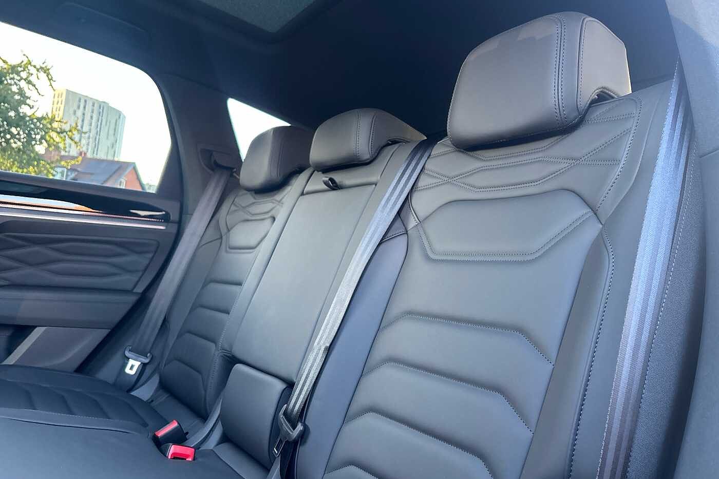 Used Volkswagen Touareg 2025 for sale - 76111368: Photo 11