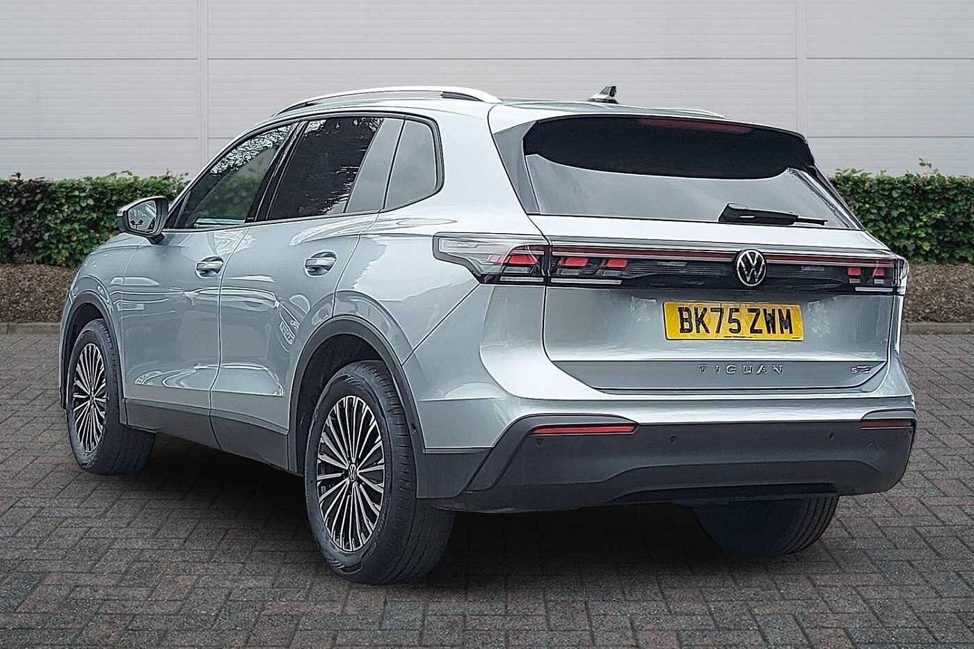 Used Volkswagen Tiguan 2025 for sale - 77725131: Photo 3