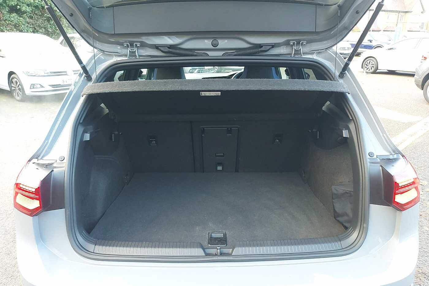 Used Volkswagen Golf 2023 for sale - 76474534: Photo 12