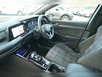Used Volkswagen Golf 2023 for sale - 76474534: Photo