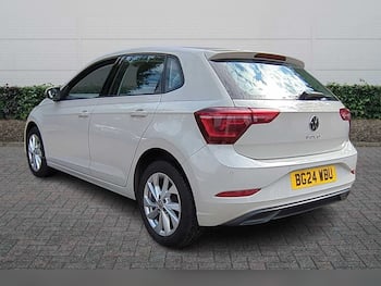 Used Volkswagen Polo 2024 for sale - 79728078: Photo