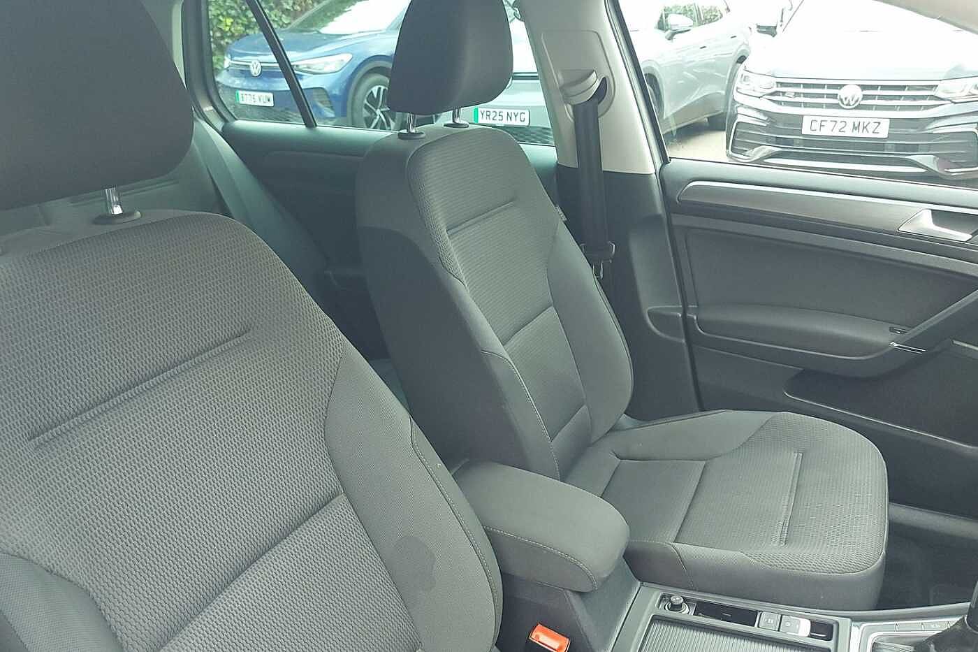 Used Volkswagen Golf 2020 for sale - 77855148: Photo 20