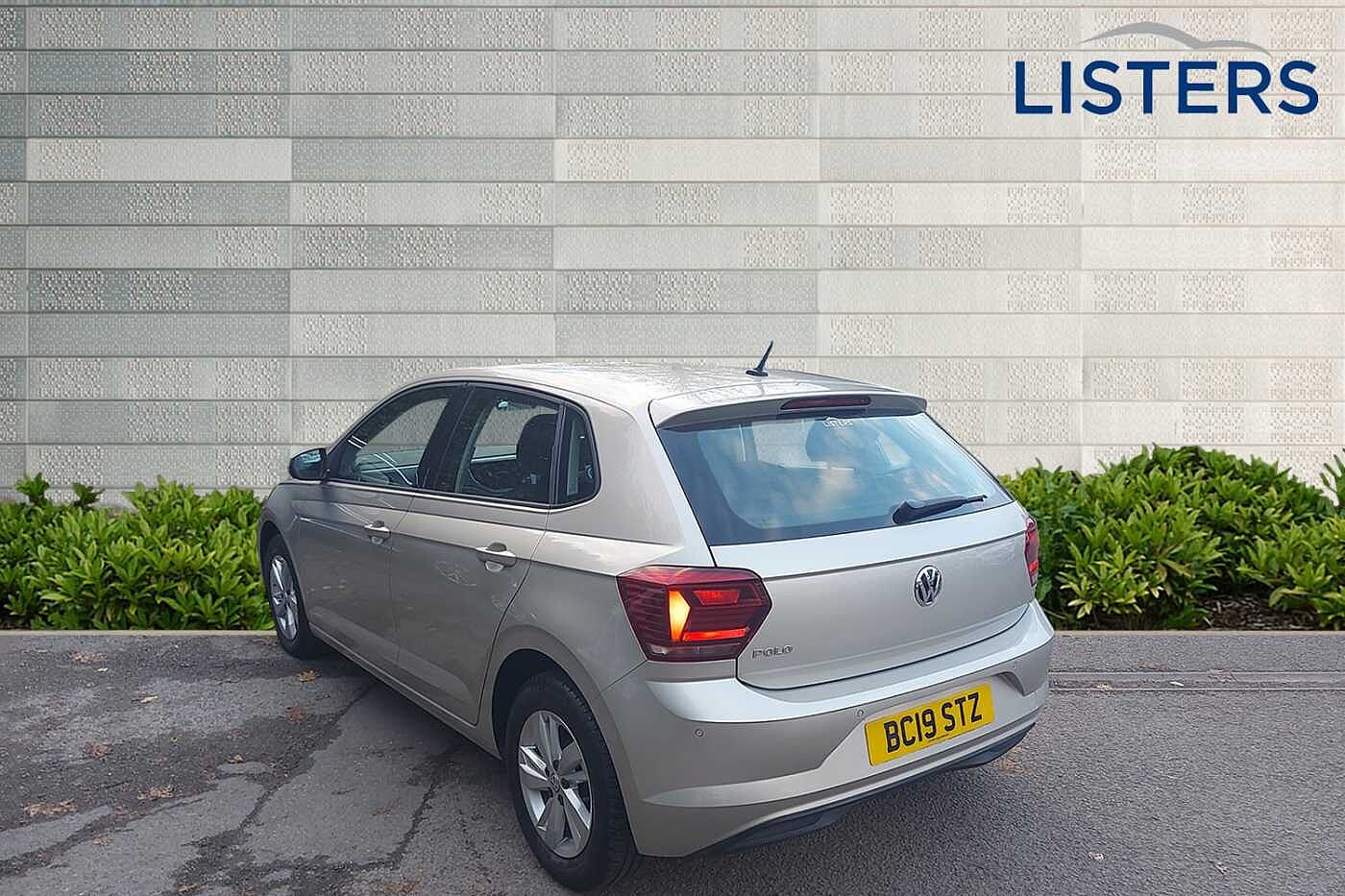 Used Volkswagen Polo 2019 for sale - 76389695: Photo 3