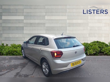 Used Volkswagen Polo 2019 for sale - 76389695: Photo